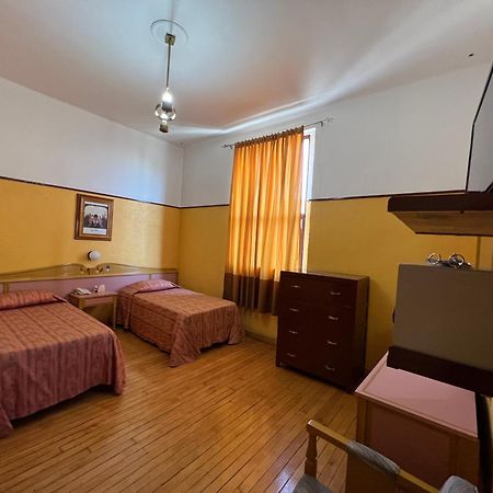 Hotel Isabel Мехико Экстерьер фото