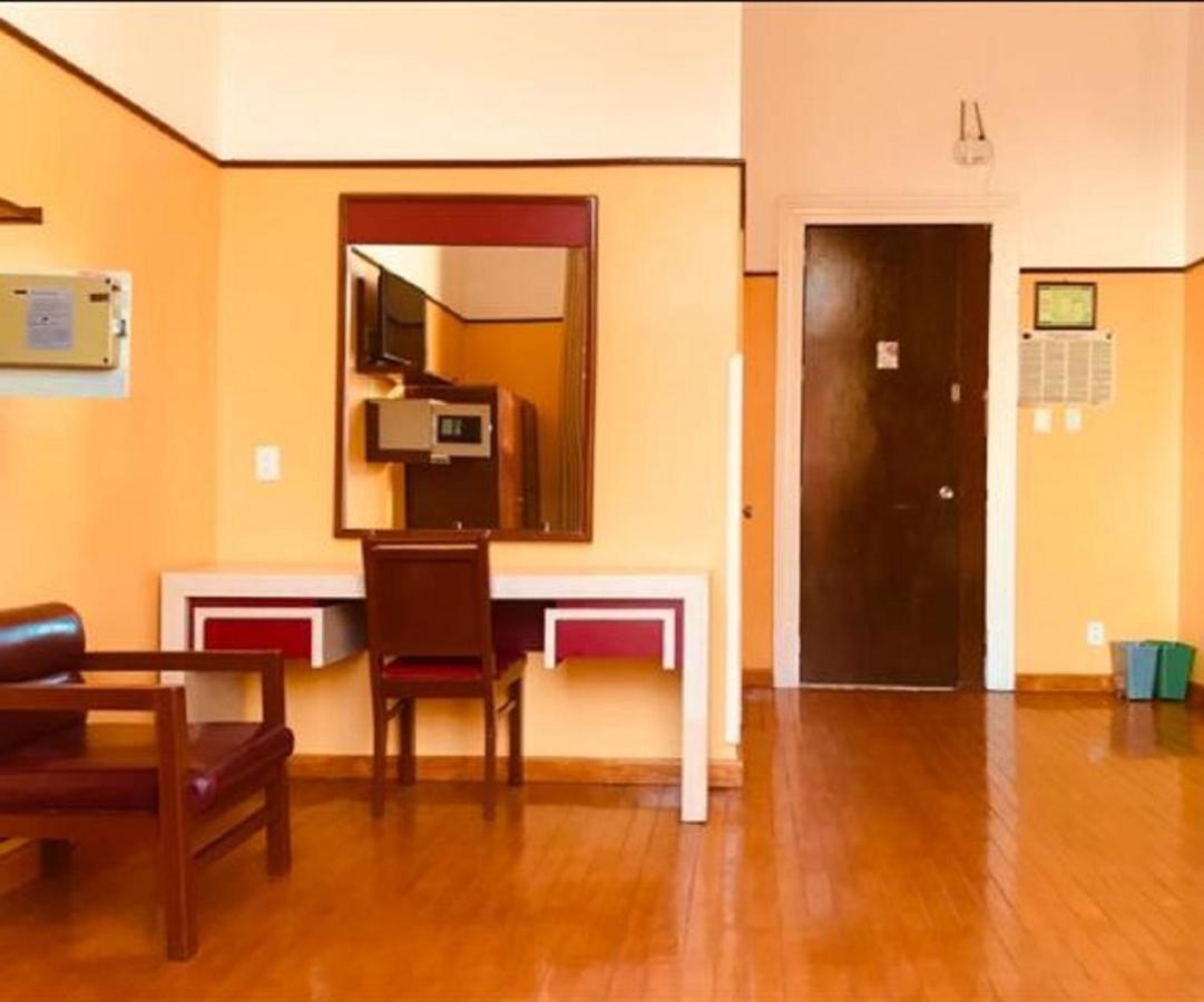 Hotel Isabel Мехико Экстерьер фото