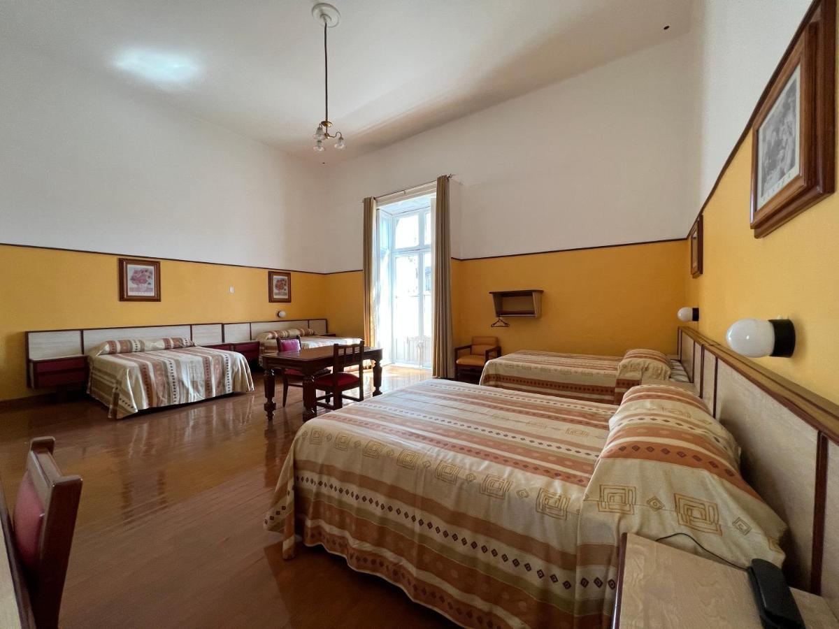 Hotel Isabel Мехико Экстерьер фото