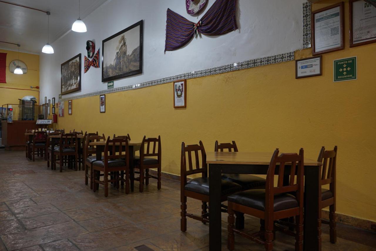 Hotel Isabel Мехико Экстерьер фото
