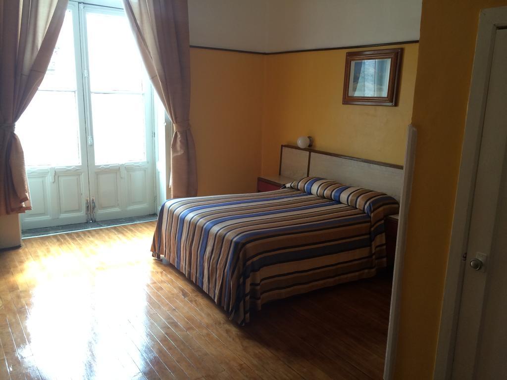 Hotel Isabel Мехико Экстерьер фото